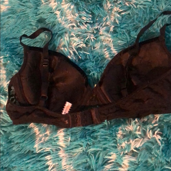Tommy Hilfiger Bra Bundle - Picture 5 of 8